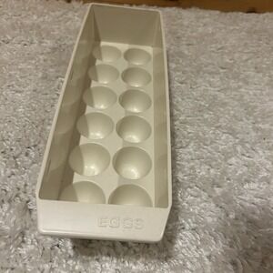 Vtg GE refrigerator egg tray harvest gold GUC